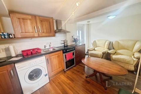 1 bedroom flat to rent, High Street, Tonbridge, Kent, TN9