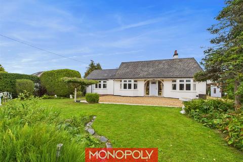 3 bedroom detached bungalow for sale, Upper Denbigh Road, St. Asaph LL17