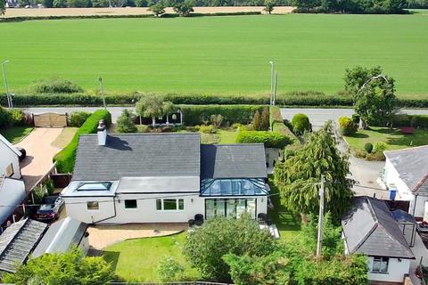3 bedroom detached bungalow for sale, Upper Denbigh Road, St. Asaph LL17