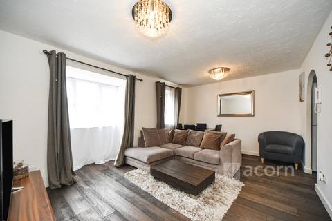 2 bedroom flat to rent, Frobisher Road Erith DA8