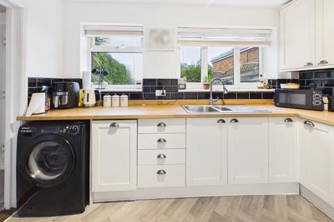 2 bedroom semi-detached house for sale, Gomersal Lane, Dronfield, Derbyshire, S18