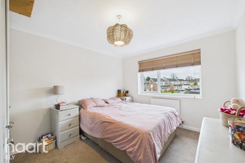 3 bedroom semi-detached house for sale, Guntons Close, Soham