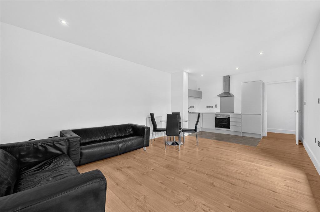 House in London - View 3
