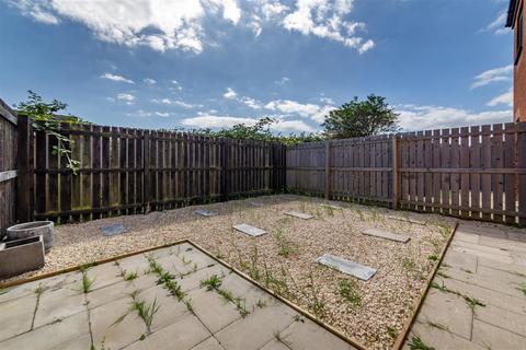 2 bedroom apartment for sale, Hastings Drive, Shiremoor, NE27