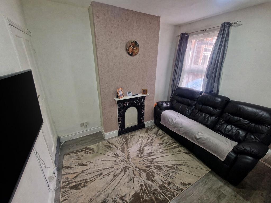 House in Leicester - View 3