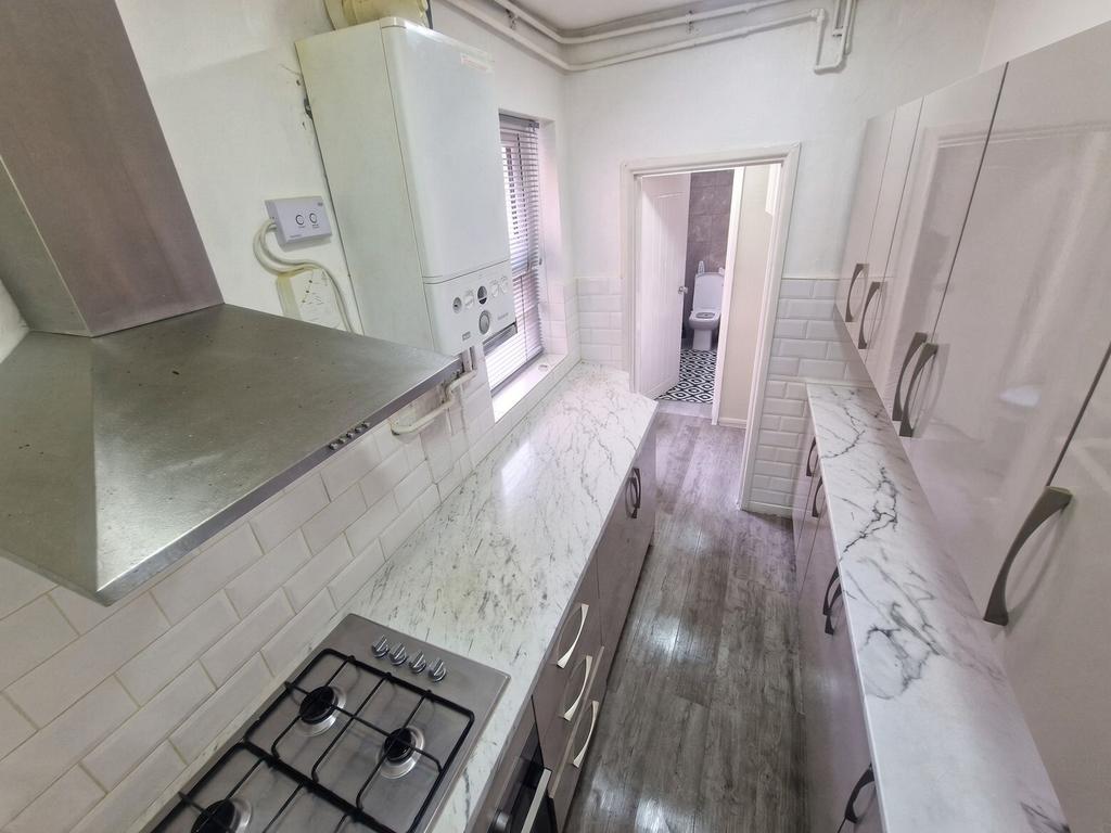 House in Leicester - View 4