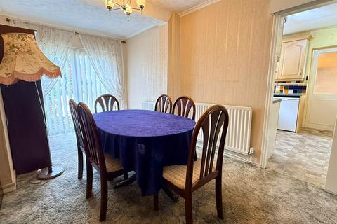 3 bedroom semi-detached house for sale, Titterstone Road, Birmingham B31