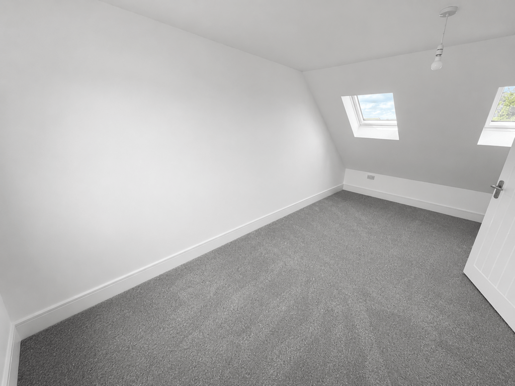 Apartment in Southall - More