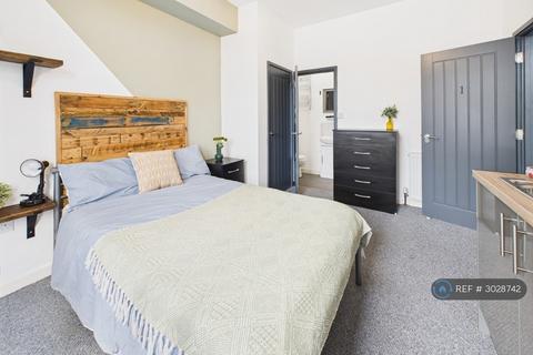 1 bedroom in a house share to rent, Humber Road, Coventry, CV3