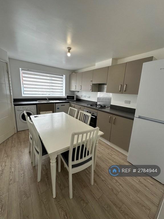 House in Manchester - View 2