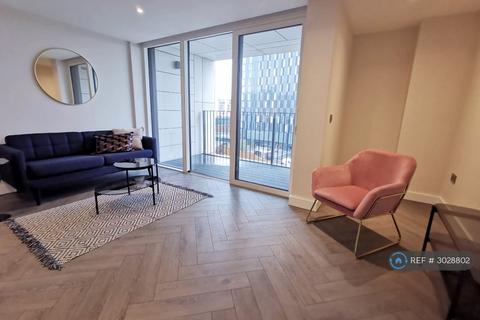 2 bedroom flat to rent, Castle Wharf, Manchester, M15
