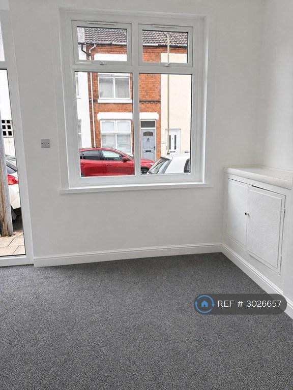 House in Leicester, City of Leicester - View 2