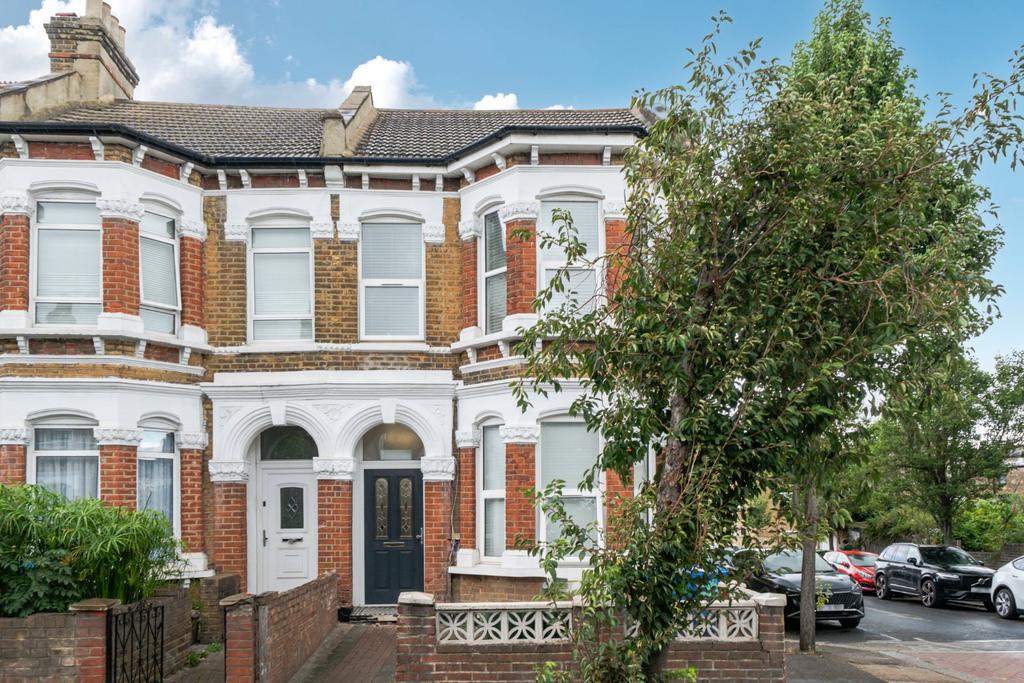 House in London - View 4