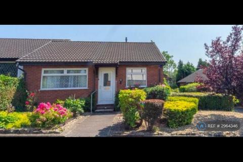 2 bed bungalow for rent in Highbank, Blackburn, BB1