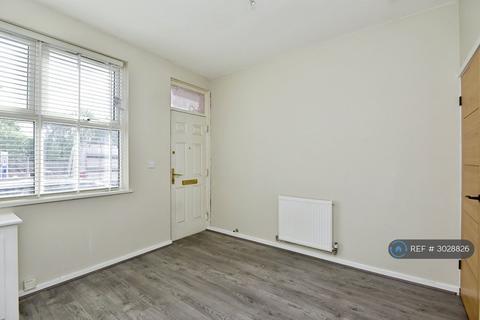 2 bedroom terraced house to rent, King William Street, Stoke-On-Trent, ST6