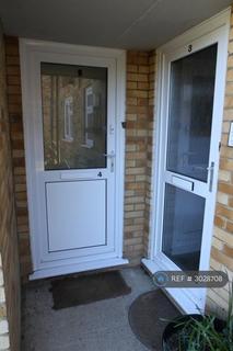 1 bedroom flat to rent, Crisfield Court, St. Michaels, Tenterden, TN30