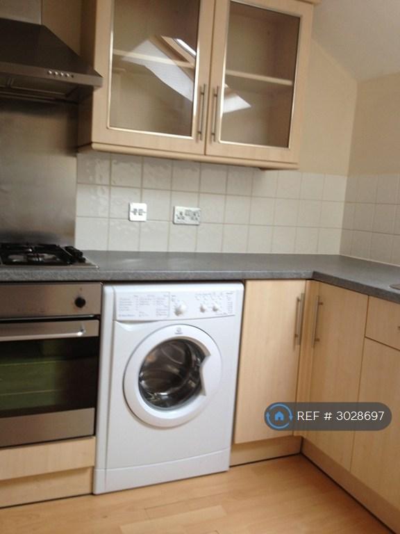 Apartment in London - View 3