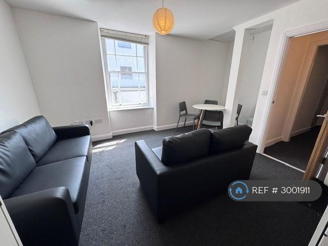 Apartment in Bristol - View 3