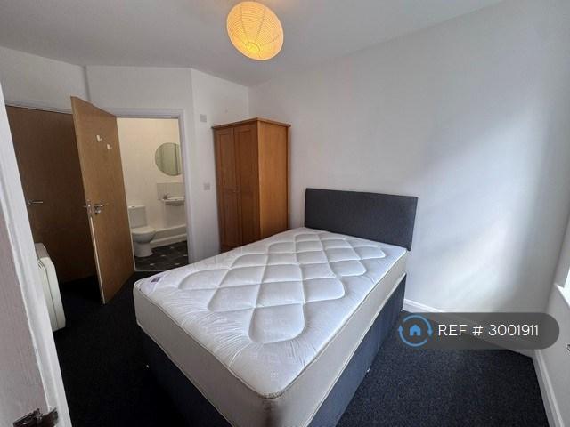 Apartment in Bristol - View 4