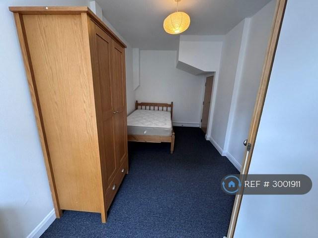 Apartment in Bristol - More