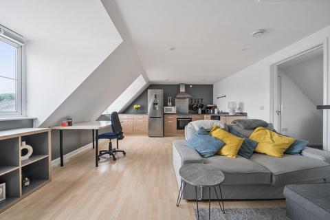 1 bedroom flat for sale, 4 Afon Way, Newtown