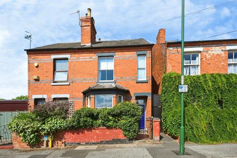 3 bedroom semi-detached house for sale, Lime Street, Nottingham