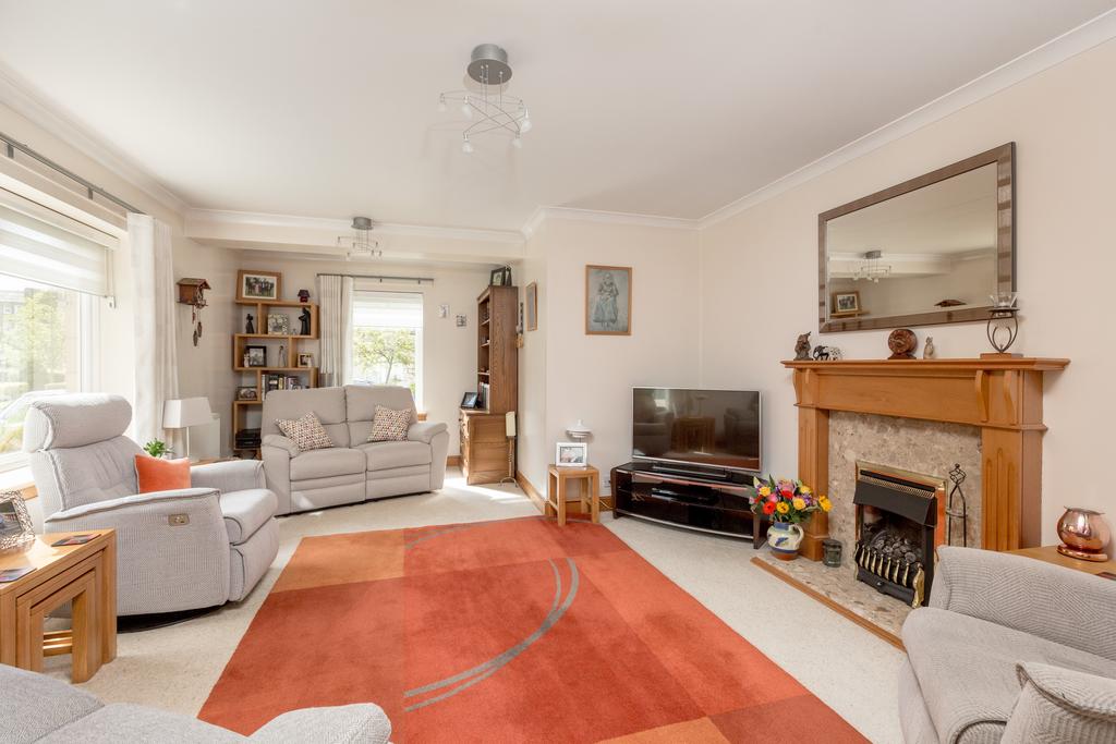 Apartment in Edinburgh - View 2