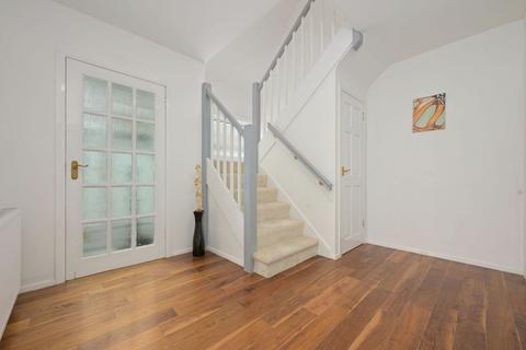 3 bedroom detached house for sale, 32 Parkview Avenue, Falkirk, FK1 5JX