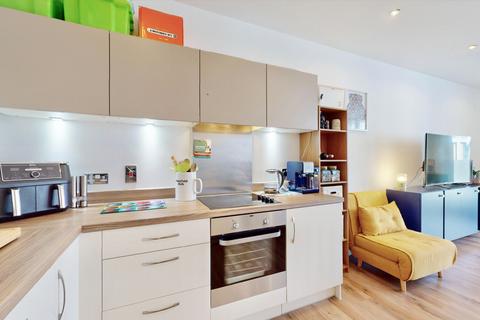 1 bedroom apartment for sale, Osier House, 14 Quebec Way, SE16
