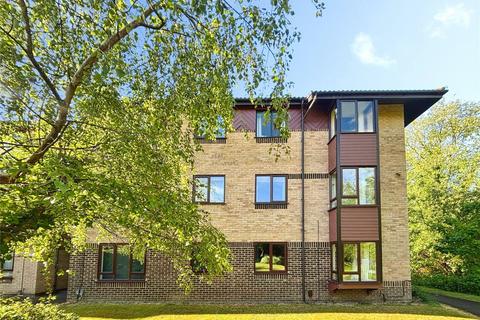 1 bedroom flat to rent, St. Pauls Court, Reading, Berkshire, RG1