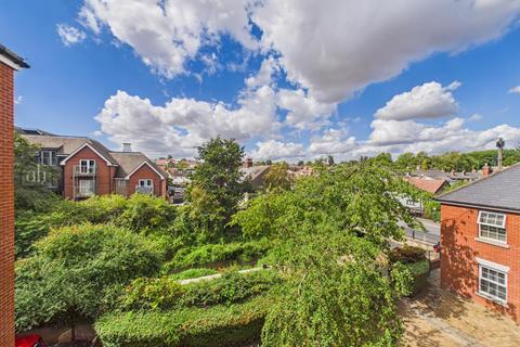 1 bedroom flat for sale, Station Road East, Stowmarket