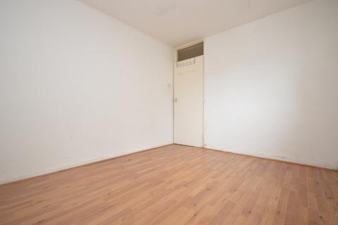 4 bedroom flat for sale, Ada Gardens, Stratford, E15 3EW
