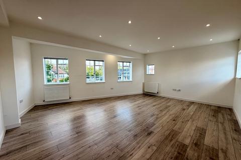 2 bedroom maisonette to rent, Stone Park Avenue, Beckenham, BR3