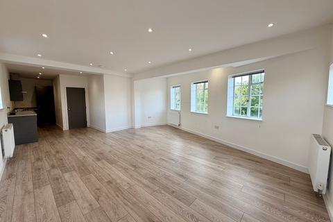 2 bedroom maisonette to rent, Stone Park Avenue, Beckenham, BR3