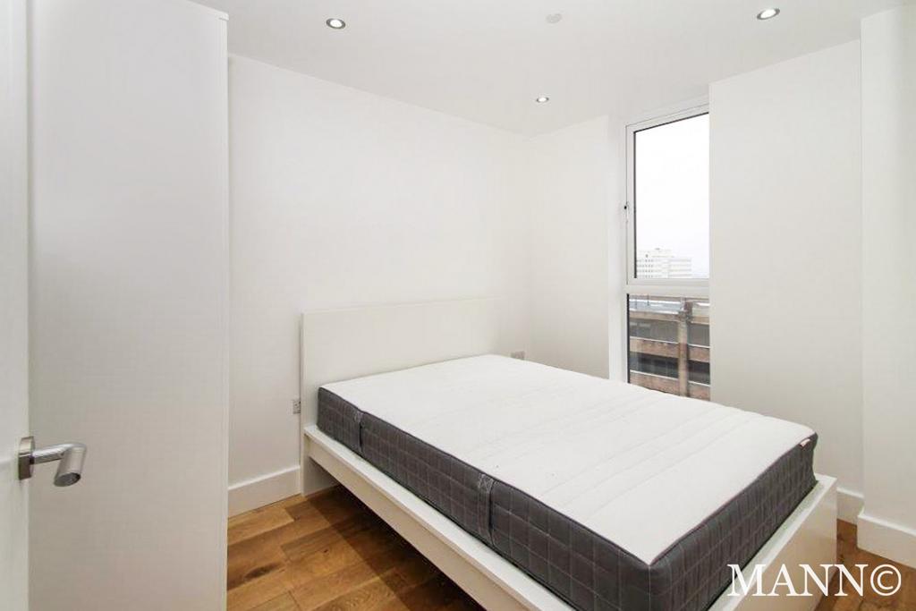 Apartment in Sutton - View 2