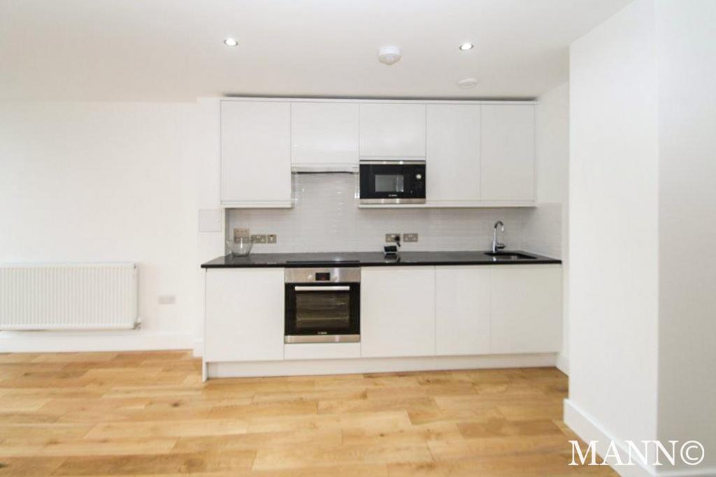 Apartment in Sutton - View 4