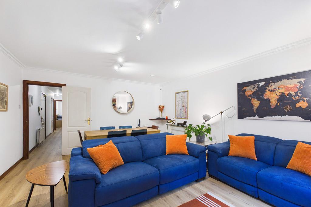 Apartment in Edinburgh - View 4