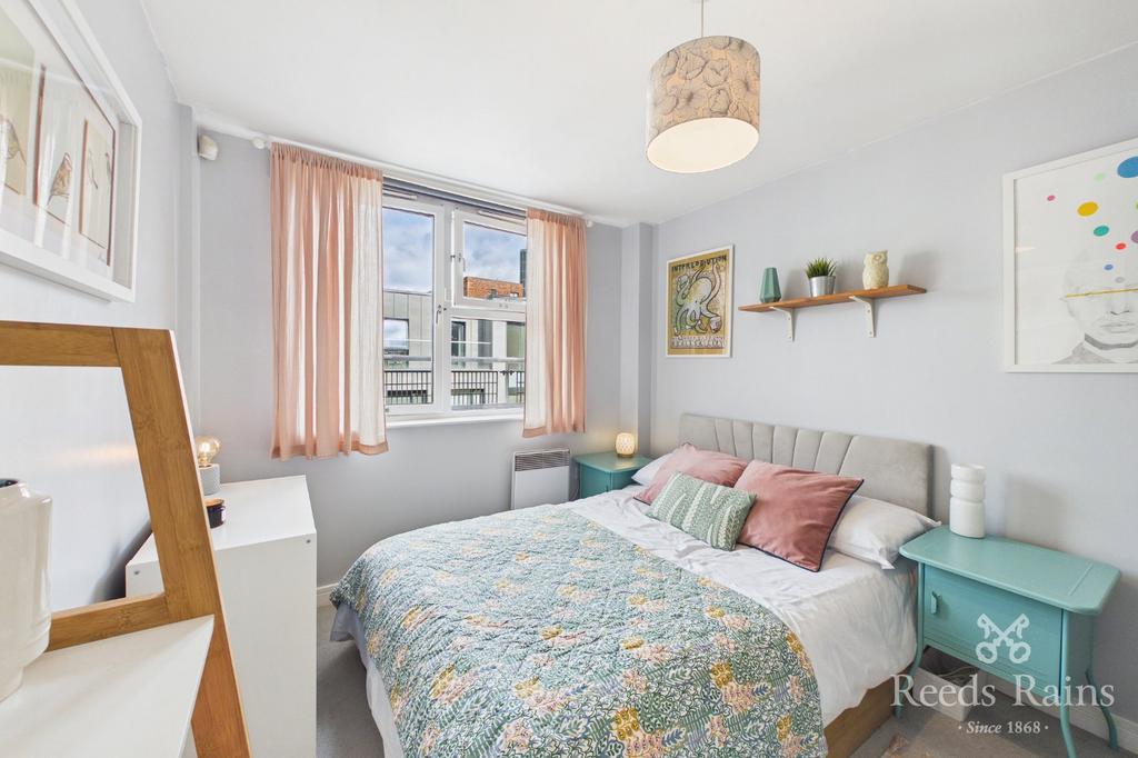 Apartment in Manchester - View 5