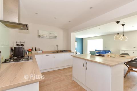 4 bedroom detached bungalow for sale, Lincoln Way, Bembridge PO35