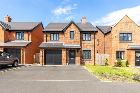 4 bedroom detached house for sale, Alpine Place, Newcastle Upon Tyne, NE5