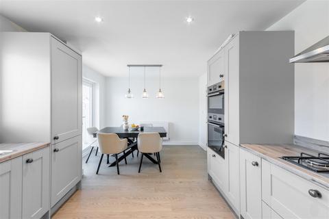 4 bedroom detached house for sale, Alpine Place, Newcastle Upon Tyne, NE5