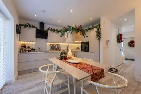 3 bedroom terraced house for sale, Danner Lane, Bolton, BL6