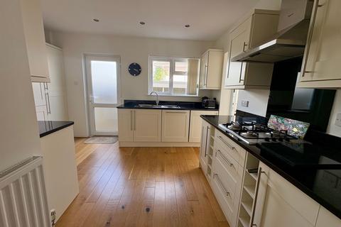 4 bedroom detached house for sale, Manscombe Road, Torquay, TQ2