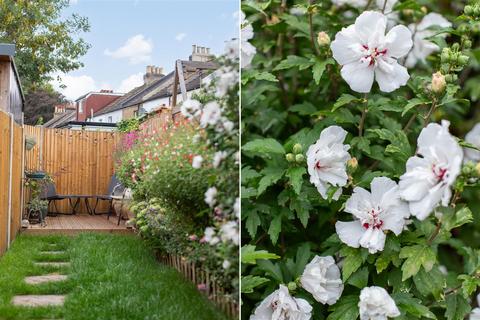 2 bedroom terraced house for sale, Cuthbert Road, Croydon CR0