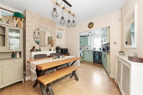 2 bedroom terraced house for sale, Cuthbert Road, Croydon CR0