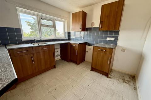 2 bedroom flat for sale, Leylands Road, Corsham