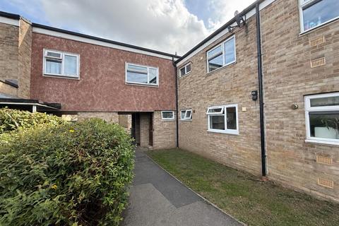 2 bedroom flat for sale, Greenway Court, Chippenham