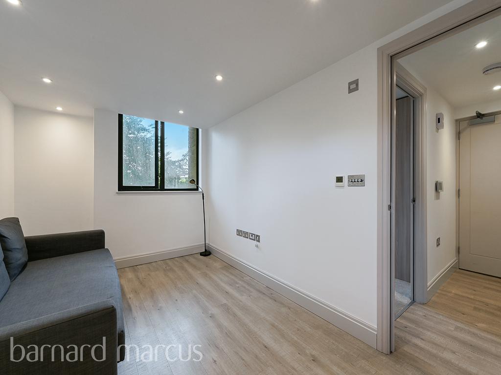Apartment in London - View 2