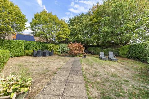 2 bedroom flat for sale, Bank Apartments, Dean Street, Marlow, Buckinghamshire, SL7 3DX