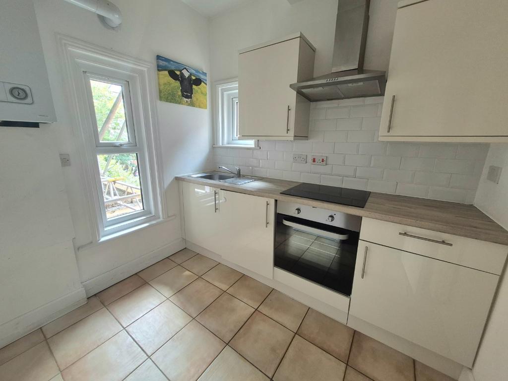Apartment in Bournemouth - View 4